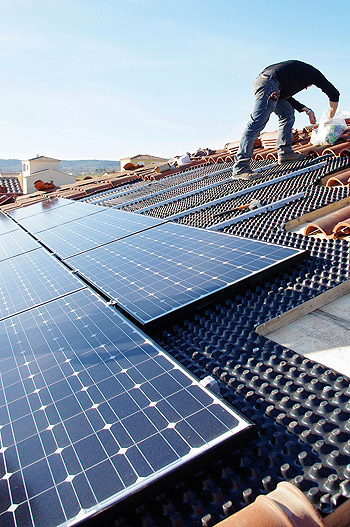 Sistemi Fotovoltaici su edificio per la casa